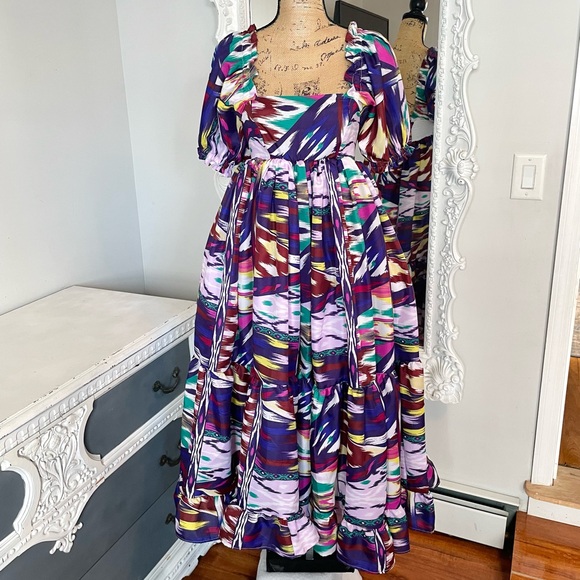 New York Couture *One of a Kind* Purple Print Puff Sleeve Maxi Dress - Picture 4 of 7